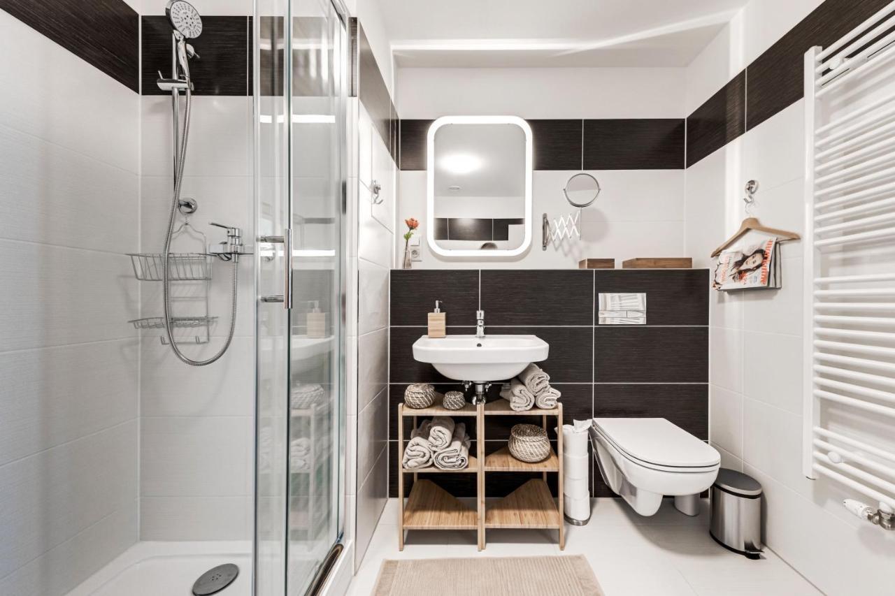 Nove Studio Safari /rezidence Harfistka/ O2 Arena Apartamento Praga